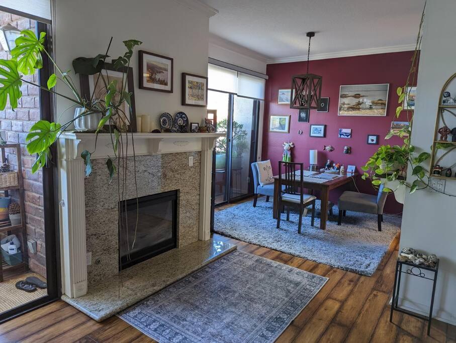 Apartment Spacious 2 Bedrooms. Prime Location Los Angeles
